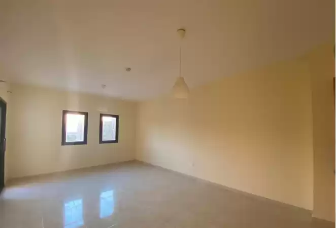 Жилой Готовая недвижимость Студия Н/Ф Квартира  продается в Аль-Садд , Доха #7826 - 1  image 